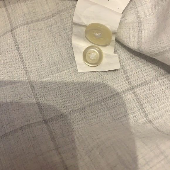 Bonobos Men’s Button Down Shirt. Like New - Picture 9 of 10